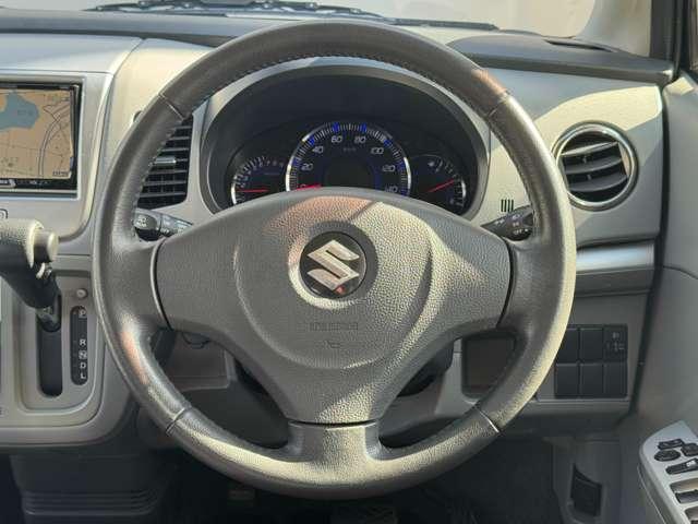 ワゴンＲ ＦＸリミテッド　プッシュスタート／スマートキー　ＨＤＤナビ　純正１４インチアルミ　ベンチシート（14枚目）