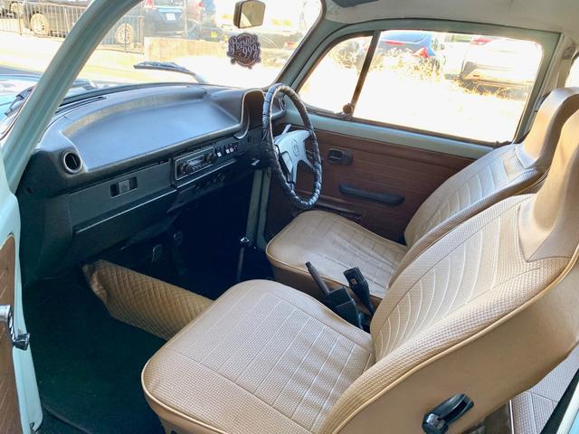 ビートル １３０３Ｓ　ジャーマンＳＵＰＥＲ　ＢＥＥＴＬＥ　１６００ｃｃ　ディーラー車　右ハンドル　修復歴無し　セダン　空冷　キャブ　ＭＴ４速　ＴＹＰＥ１　マルサン（12枚目）