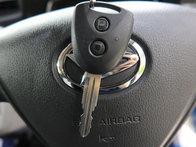 X SAIII 禁煙車 ドライブレコーダー LEDヘッドライト コーナーセンサー 純正CDオーディオ スマートアシスト キーレスキー プライバシーガラス 電動格納式ドアミラー バニティーミラー(11枚目)