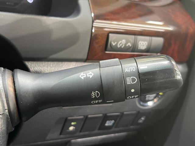 240S 禁煙車 純正HDDナビ 電動スライド 後席モニター Bluetooth バックカメラ ドライブレコーダー ETC HIDヘッドライト スマートキー 純正18AW シートリフター ステアリングスイッチ(24枚目)