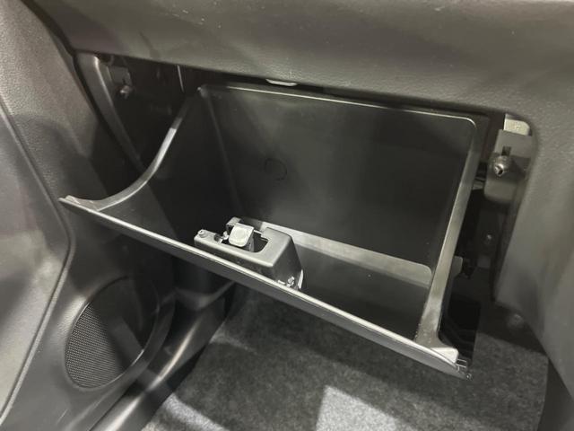 L 禁煙車 ドライブレコーダー シートヒーター 純正CDオーディオ アイドリングストップ キーレスエントリー 横滑り防止装置 ヘッドライトレベライザー(28枚目)