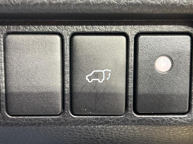 プレミアム 禁煙車 JBLプレミアムサウンド メーカーナビ Bluetooth接続 衝突軽減装置 バックカメラ クルーズコントロール LEDヘッドライト 純正18AW パワーシート ETC アドリングストップ(35枚目)