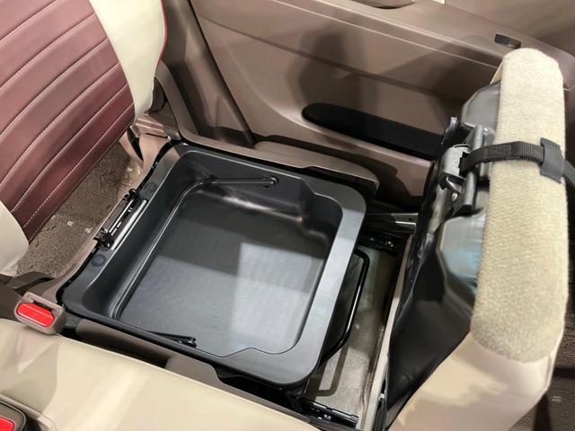 ドルチェX 禁煙車 純正SDナビ バックカメラ フルセグTV ホワイトレザーシート アイドリングストップ オートライト HIDヘッドライト フォグランプ スマートキー オートエアコン プライバシーガラス(45枚目)