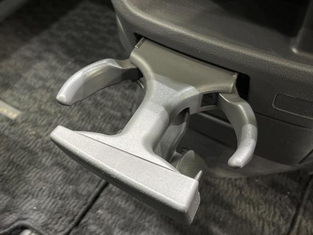 X スマートエディション 禁煙車 純正SDナビ 両側電動スライドドア ETC バックカメラ 3列シート スマートキー デュアルオートエアコン オートライト HIDヘッドライト CD・DVD再生可 ミュージックプレイヤー接続可(33枚目)