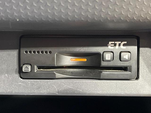 JスタイルIIターボ 禁煙車 ターボ ブラックルーフ 純正ナビ Bluetooth接続 デュアルカメラブレーキサポート 全周囲カメラ クルーズコントロール パドルシフト ハーフレザーシート シートヒーター ETC ドラレコ(6枚目)