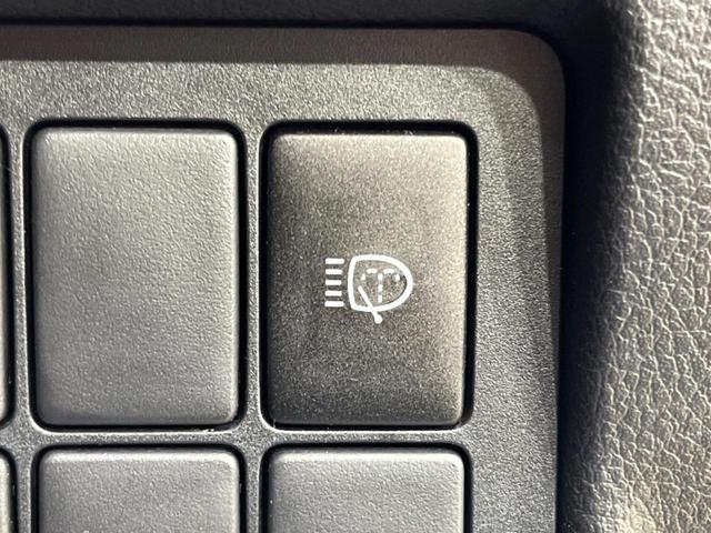 TX 禁煙車 SDナビ bluetooth フルセグTV クルーズコントロール ETC 純正17インチアルミホイール バックカメラ LEDヘッドライト オートライト デュアルエアコン スマートキー(31枚目)
