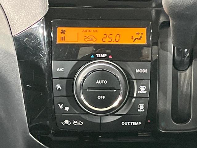 リミテッドII 禁煙車 SDナビ 両側電動スライドドア バックカメラ ワンセグTV 運転席シートヒーター HIDヘッドライト LEDフォグ スマートキー 革巻きステアリング ステアリングスイッチ オートエアコン(7枚目)