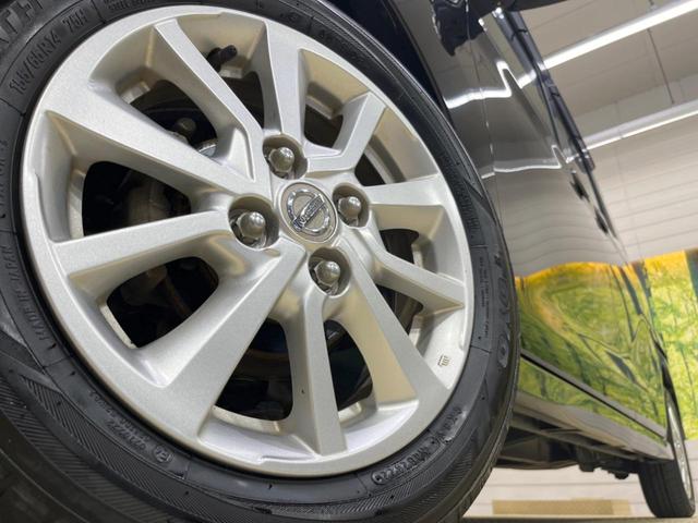ハイウェイスター X 禁煙車 純正SDナビ Bluetooth アラウンドビュー 電動スライド アイドリングストップ ロールサンシェード スマートキー HIDヘッドライト 純正アルミ オートエアコン シートリフター(14枚目)