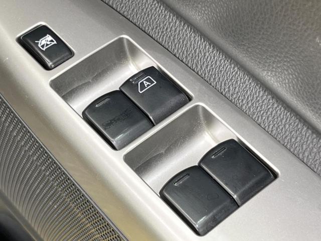 ハイウェイスター X 禁煙車 純正SDナビ Bluetooth アラウンドビュー 電動スライド アイドリングストップ ロールサンシェード スマートキー HIDヘッドライト 純正アルミ オートエアコン シートリフター(31枚目)