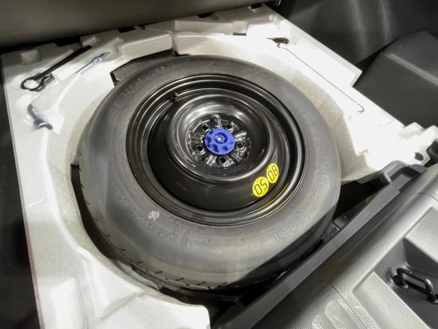 プリウス Ｚ　メーカー１２．３型ナビ　全方位カメラ　デジタルンナーミラー　Ｂｌｕｅｔｏｏｔｈ　ＬＥＤヘッドライト　レザー調シート　衝突軽減装置　レーダークルーズ　シートヒーター　ブラインドスポットモニター（54枚目）