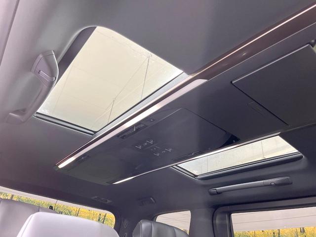 ヴェルファイアハイブリッド Ｚ　プレミア　純正１４型ナビ　後席モニター　全周囲カメラ　サンルーフ　衝突被害軽減システム　レーダークルーズ　禁煙車　電動リアゲート　前席シートエアコン　リアシートエアコン　前後席パワーシート　ドラレコ（3枚目）