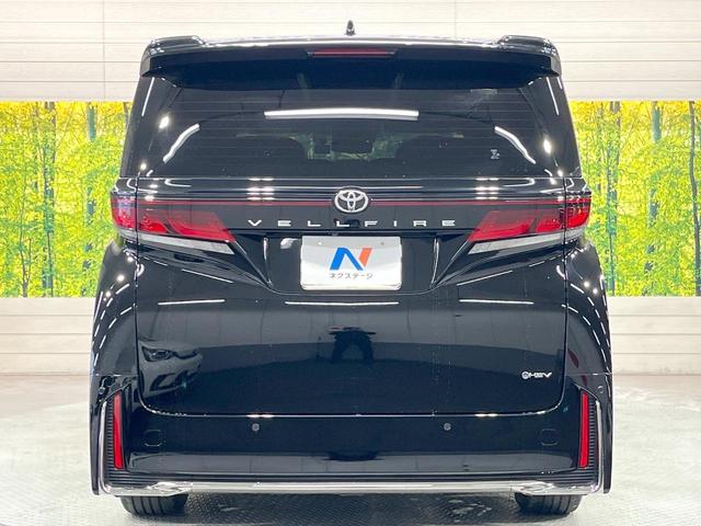 ヴェルファイアハイブリッド Ｚ　プレミア　純正１４型ナビ　後席モニター　全周囲カメラ　サンルーフ　衝突被害軽減システム　レーダークルーズ　禁煙車　電動リアゲート　前席シートエアコン　リアシートエアコン　前後席パワーシート　ドラレコ（16枚目）