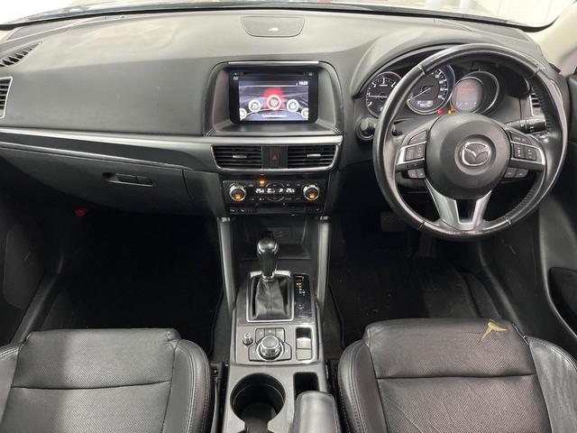 ＣＸ－５ ＸＤ　Ｌパッケージ　純正ナビ　ＢＯＳＥサウンド　ブラインドスポットモニター　衝突軽減装置　ＬＥＤヘッドライト　ＥＴＣ　バックカメラ　パワーシート　シートヒーター　革シート　オートエアコン　Ｂｌｕｅｔｏｏｔｈ（2枚目）