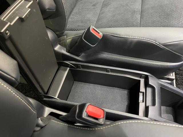 ヴォクシー ハイブリッドＺＳ　煌ＩＩＩ　純正１０型ナビ　バックカメラ　両側電動ドア　衝突被害軽減システム　禁煙車　ハーフレザーシート　ドラレコ　スマートキー　ＬＥＤヘッド　ＥＴＣ２．０　クルコン　オートハイビーム　車線逸脱警報　オートライト（41枚目）