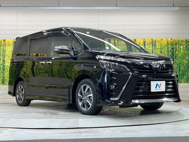 ヴォクシー ＺＳ　煌ＩＩ　純正１０型ナビ　後席モニター　バックカメラ　衝突被害軽減システム　禁煙車　コーナーセンサー　スマートキー　ＬＥＤヘッド　ビルトインＥＴＣ　クルコン　オートハイビーム　オートライト　デュアルエアコン（56枚目）