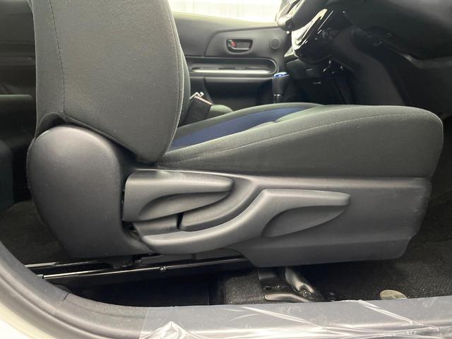 アクア S TRDエアロ 純正9型ナビ 衝突軽減装置 LEDヘッド ETC ドラレコ Bluetooth オートエアコン スマートキー プッシュスタート シートリフター 電動格納ドアミラー(35枚目)