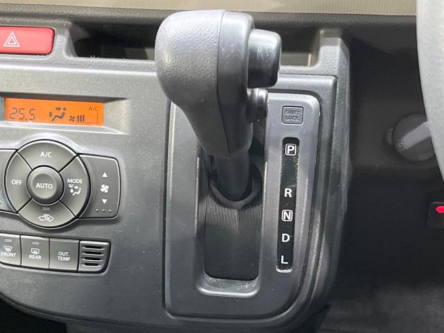 アルト Ｓ　純正ナビ　衝突軽減装置　バックカメラ　ＥＴＣ　シートヒーター　Ｂｌｕｅｔｏｏｔｈ　フルセグＴＶ　オートエアコン　キーレス　アイドリングストップ　シートリフター　電動格納ドアミラー　横滑り防止装置（24枚目）