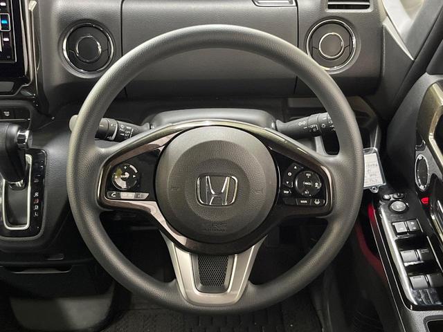 N-BOXカスタム G・Lホンダセンシング 純正ナビ バックカメラ 両側電動スライドドア 衝突被害軽減システム レーダークルーズ 禁煙車 スマートキー LEDヘッド ビルトインETC 車線逸脱警報 オートライト オートエアコン(11枚目)