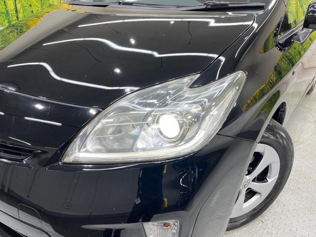 プリウス Ｓ　ＳＤナビ　バックカメラ　禁煙車　スマートキー　ＨＩＤヘッドライト　ＥＴＣ　オートライト　オートエアコン　Ｂｌｕｅｔｏｏｔｈ　ＣＤ　フルセグ　ステアリングリモコン　電動格納ミラー（12枚目）