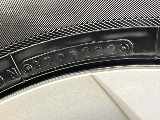 プリウス Ｓ　ＳＤナビ　バックカメラ　禁煙車　スマートキー　ＨＩＤヘッドライト　ＥＴＣ　オートライト　オートエアコン　Ｂｌｕｅｔｏｏｔｈ　ＣＤ　フルセグ　ステアリングリモコン　電動格納ミラー（49枚目）