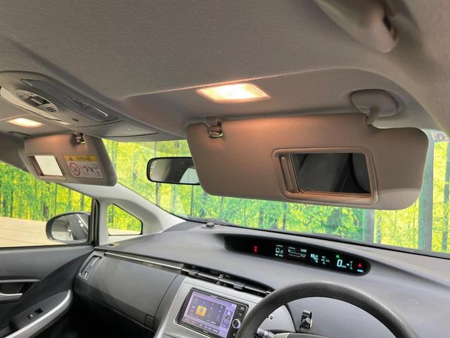 プリウス Ｓ　ＳＤナビ　バックカメラ　禁煙車　スマートキー　ＨＩＤヘッドライト　ＥＴＣ　オートライト　オートエアコン　Ｂｌｕｅｔｏｏｔｈ　ＣＤ　フルセグ　ステアリングリモコン　電動格納ミラー（51枚目）