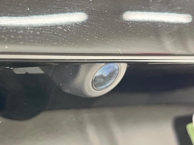 プリウス Ｓ　ＳＤナビ　バックカメラ　禁煙車　スマートキー　ＨＩＤヘッドライト　ＥＴＣ　オートライト　オートエアコン　Ｂｌｕｅｔｏｏｔｈ　ＣＤ　フルセグ　ステアリングリモコン　電動格納ミラー（62枚目）