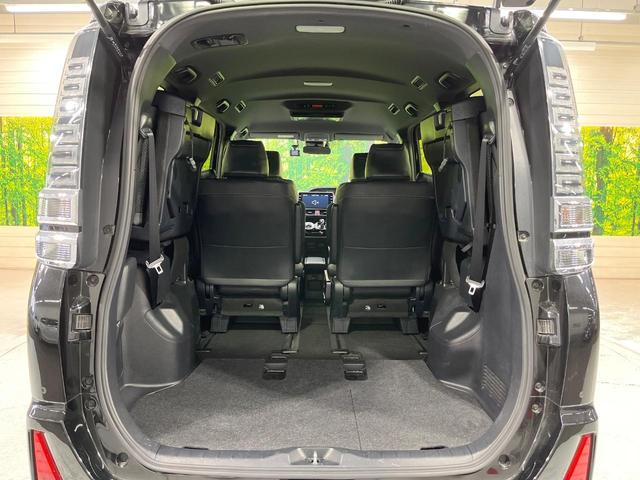 ヴォクシー ハイブリッドZS 煌III 純正10型ナビ 両側電動スライド 後席モニター バックカメラ シートヒーター 衝突軽減 禁煙車 ハーフレザーシート ドラレコ コーナーセンサー スマートキー LEDヘッド ETC2.0 クルコン(11枚目)