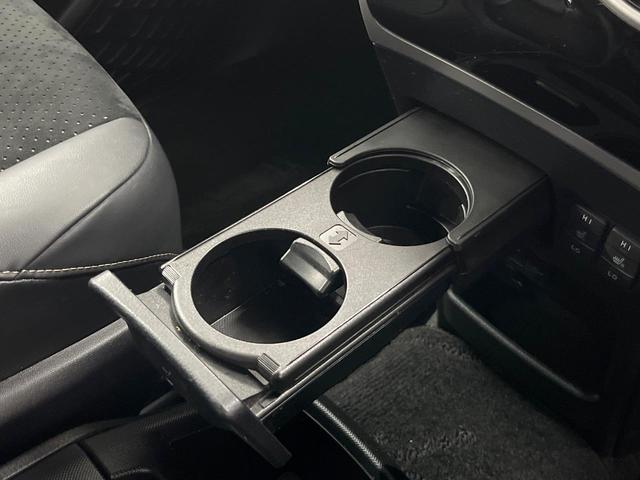 ヴォクシー ハイブリッドZS 煌III 純正10型ナビ 両側電動スライド 後席モニター バックカメラ シートヒーター 衝突軽減 禁煙車 ハーフレザーシート ドラレコ コーナーセンサー スマートキー LEDヘッド ETC2.0 クルコン(43枚目)