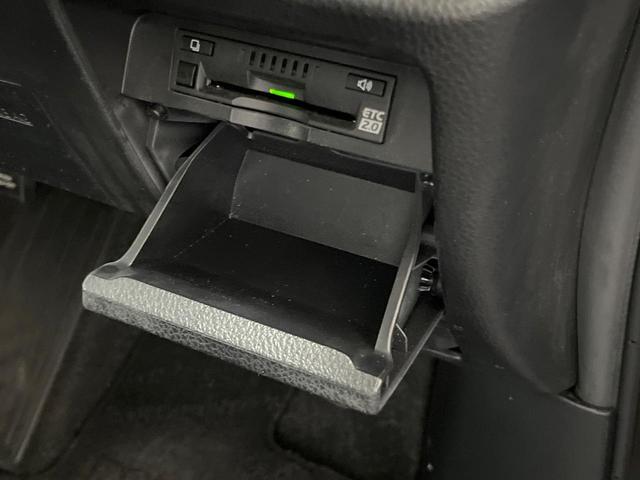 ヴォクシー ハイブリッドZS 煌III 純正10型ナビ 両側電動スライド 後席モニター バックカメラ シートヒーター 衝突軽減 禁煙車 ハーフレザーシート ドラレコ コーナーセンサー スマートキー LEDヘッド ETC2.0 クルコン(48枚目)