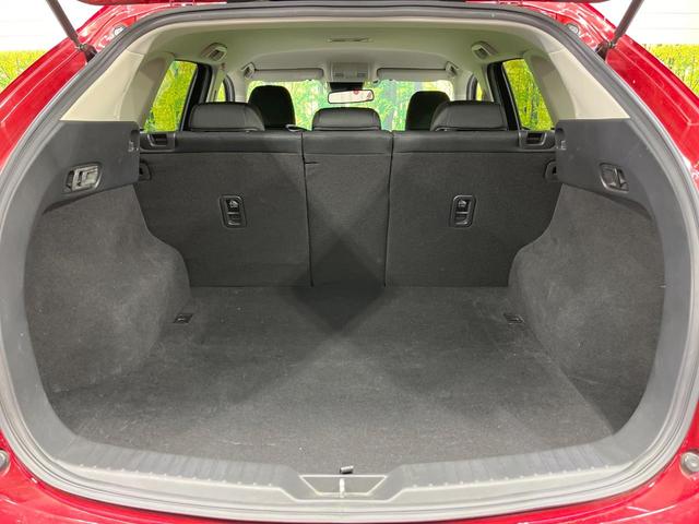 ＣＸ－５ ＸＤ　プロアクティブ　純正ＳＤナビ　バックカメラ　ＢＯＳＥサウンド　衝突被害軽減システム　レーダークルーズ　禁煙車　電動リアゲート　パワーシート　コーナーセンサー　ＬＥＤヘッド　ビルトインＥＴＣ　オートハイビーム（10枚目）