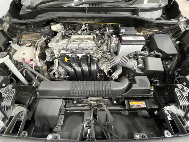 カローラクロス Ｚ　純正ディスプレイオーディオ　バックカメラ　レーダークルーズ　禁煙車　電動リアゲート　ハーフレザーシート　パワーシート　ドラレコ　コーナーセンサー　スマートキー　ＬＥＤヘッド　ビルトインＥＴＣ（18枚目）