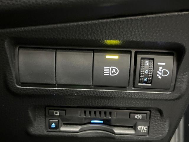 カローラクロス Ｚ　純正ディスプレイオーディオ　バックカメラ　レーダークルーズ　禁煙車　電動リアゲート　ハーフレザーシート　パワーシート　ドラレコ　コーナーセンサー　スマートキー　ＬＥＤヘッド　ビルトインＥＴＣ（22枚目）