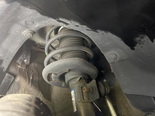 スイフト ＸＧリミテッド　純正ナビ　バックカメラ　衝突軽減装置　禁煙車　シートヒーター　ドラレコ　スマートキー　プッシュスタート　ＥＴＣ　クルコン　オートライト　オートエアコン　Ｂｌｕｅｔｏｏｔｈ　ＣＤ　ＤＶＤ再生（20枚目）