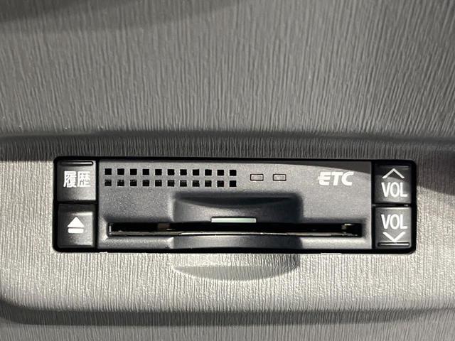 プリウス Ｇ　純正ナビ　バックカメラ　禁煙車　スマートキー　ＬＥＤヘッド　ビルトインＥＴＣ　クルコン　オートライト　オートエアコン　純正１５インチアルミ　ＣＤ　電動格納ミラー（5枚目）