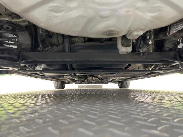 プリウス Ｇ　純正ナビ　バックカメラ　禁煙車　スマートキー　ＬＥＤヘッド　ビルトインＥＴＣ　クルコン　オートライト　オートエアコン　純正１５インチアルミ　ＣＤ　電動格納ミラー（19枚目）