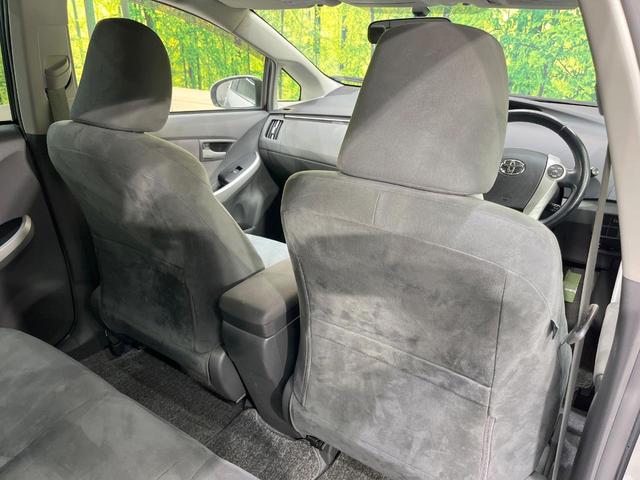 プリウス Ｇ　純正ナビ　バックカメラ　禁煙車　スマートキー　ＬＥＤヘッド　ビルトインＥＴＣ　クルコン　オートライト　オートエアコン　純正１５インチアルミ　ＣＤ　電動格納ミラー（38枚目）