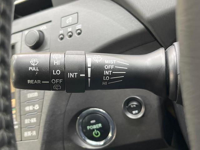 プリウス Ｇ　純正ナビ　バックカメラ　禁煙車　スマートキー　ＬＥＤヘッド　ビルトインＥＴＣ　クルコン　オートライト　オートエアコン　純正１５インチアルミ　ＣＤ　電動格納ミラー（49枚目）