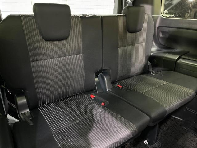 ヴォクシー ＺＳ　煌ＩＩ　純正１０型ナビ　後席モニター　両側電動スライドドア　衝突軽減装置　ＬＥＤヘッド　ドラレコ　ＥＴＣ　バックカメラ　Ｂｌｕｅｔｏｏｔｈ　フルセグＴＶ　リアオートエアコン　スマートキー　プッシュスタート（10枚目）