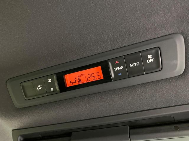 ヴォクシー ＺＳ　煌ＩＩ　純正１０型ナビ　後席モニター　両側電動スライドドア　衝突軽減装置　ＬＥＤヘッド　ドラレコ　ＥＴＣ　バックカメラ　Ｂｌｕｅｔｏｏｔｈ　フルセグＴＶ　リアオートエアコン　スマートキー　プッシュスタート（35枚目）