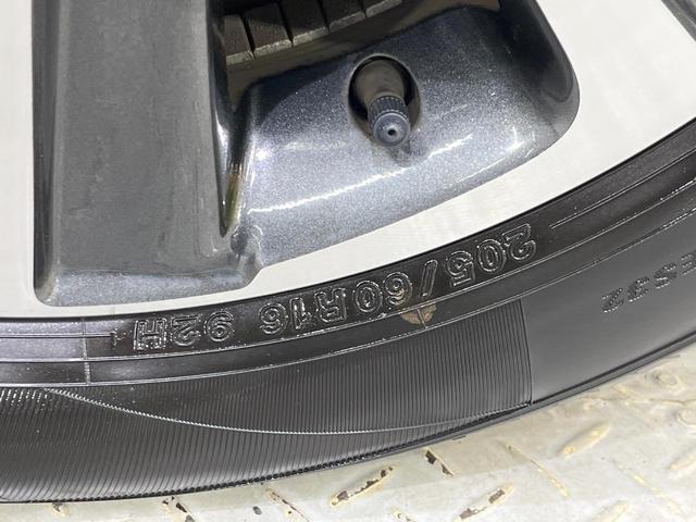 ヴォクシー ＺＳ　煌ＩＩ　純正１０型ナビ　後席モニター　両側電動スライドドア　衝突軽減装置　ＬＥＤヘッド　ドラレコ　ＥＴＣ　バックカメラ　Ｂｌｕｅｔｏｏｔｈ　フルセグＴＶ　リアオートエアコン　スマートキー　プッシュスタート（45枚目）