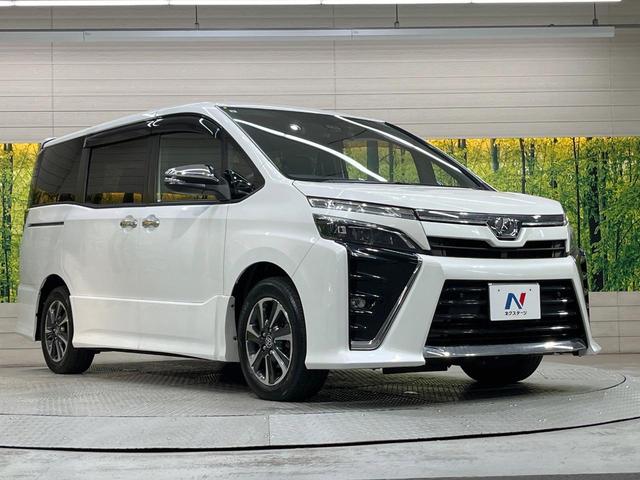 ヴォクシー ＺＳ　煌ＩＩ　純正１０型ナビ　後席モニター　両側電動スライドドア　衝突軽減装置　ＬＥＤヘッド　ドラレコ　ＥＴＣ　バックカメラ　Ｂｌｕｅｔｏｏｔｈ　フルセグＴＶ　リアオートエアコン　スマートキー　プッシュスタート（60枚目）