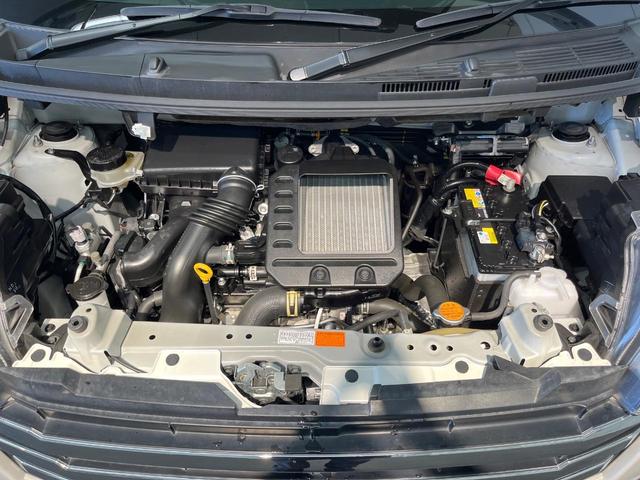 ルーミー カスタムG-T ターボ 両側電動スライドドア 純正9型ナビ バックカメラ 衝突軽減装置 レーダークルーズ 禁煙車 コーナーセンサー スマートキー LEDヘッド ETC オートハイビーム 車線逸脱警報 オートライト(18枚目)