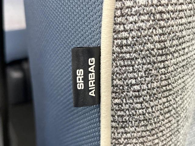 ムーヴキャンバス ストライプスG 両側電動ドア 純正9型DA 全周囲カメラ 衝突軽減装置 レーダークルーズ 禁煙車 コーナーセンサー スマートキー LEDヘッド ETC 車線逸脱警報 オートライト オートエアコン 置くだけ充電(39枚目)