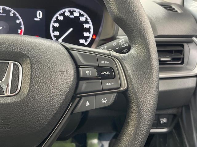 ＷＲ－Ｖ Ｘ　登録済未使用車　純正８型ナビ　バックカメラ　衝突軽減装置　コーナーセンサー　スマートキー　ＬＥＤヘッド　クルコン　オートハイビーム　車線逸脱警報　フルセグ　オートライト　オートエアコン（6枚目）