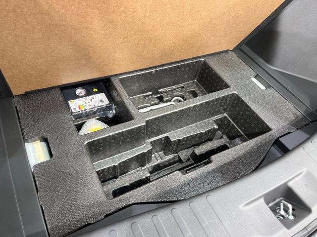 ＷＲ－Ｖ Ｘ　登録済未使用車　純正８型ナビ　バックカメラ　衝突軽減装置　コーナーセンサー　スマートキー　ＬＥＤヘッド　クルコン　オートハイビーム　車線逸脱警報　フルセグ　オートライト　オートエアコン（59枚目）