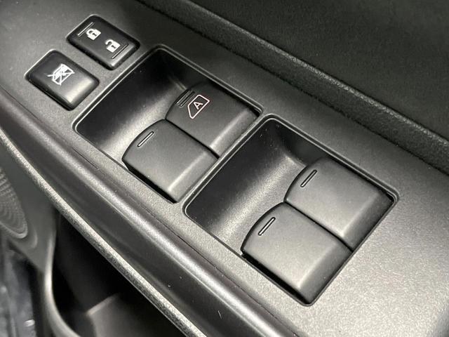 ノート e-パワーニスモ SDナビ 全周囲カメラ 衝突軽減装置 LEDヘッド デジタルミラー レーダークルーズ ドラレコ ETC Bluetooth オートエアコン スマートキー プッシュスタート シートリフター(52枚目)
