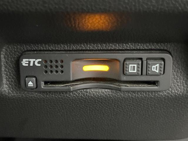 フリード G・ホンダセンシング 純正ナビ 両側電動スライドドア 衝突軽減装置 LEDヘッド ETC バックカメラ Bluetooth オートエアコン スマートキー プッシュスタート シートリフター サンシェード アイドリングストップ(6枚目)