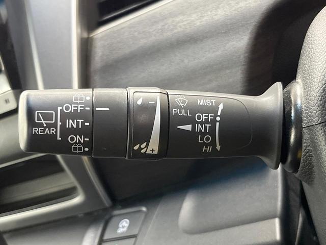 フリード G・ホンダセンシング 純正ナビ 両側電動スライドドア 衝突軽減装置 LEDヘッド ETC バックカメラ Bluetooth オートエアコン スマートキー プッシュスタート シートリフター サンシェード アイドリングストップ(27枚目)