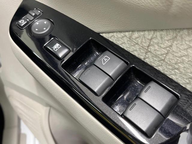 デイズ X 純正ナビ 衝突軽減装置 ドラレコ Bluetooth オートエアコン スマートキー プッシュスタート バックカメラ フルセグTV シートリフター 純正14インチアルミホイール アイドリングストップ(34枚目)