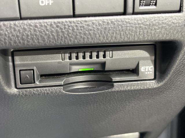 ハリアー S 純正ディスプレイオーディオ バックカメラ レーダークルーズ 禁煙車 コーナーセンサー スマートキー LEDヘッド ビルトインETC オートハイビーム オートライト デュアルエアコン Bluetooth(6枚目)